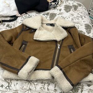 Zara Large Shearling Jacket Size Large
